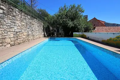 Image de Maison de vacances avec climatisation, Wifi, piscine privée, Tv, terrasse, vue panoramique, parking