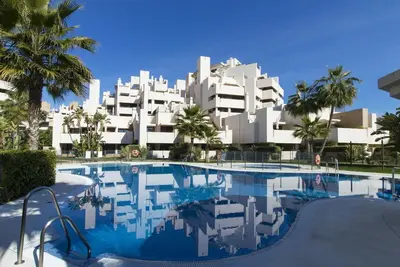 Image de Agréable appartement pour 4 personnes avec climatisation, piscine, Wifi, Tv, terrasse et parking