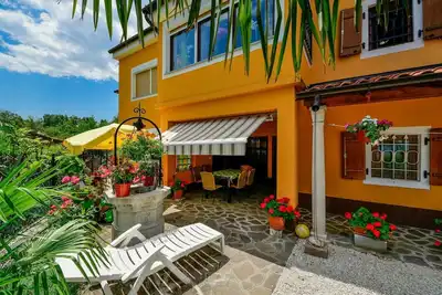 Image de Confortable appartement avec Wifi, climatisation, Tv, terrasse, animaux admis et parking