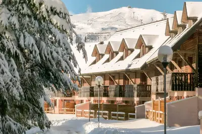 Image de Joli appartement pour 8 personnes avec internet, piscine, Tv, balcon, animaux admis et parking