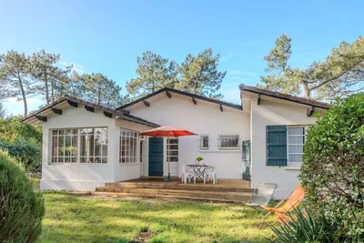 Image de Belle maison de vacances privée pour 6 personnes avec Wifi, Tv, terrasse, animaux admis et parking