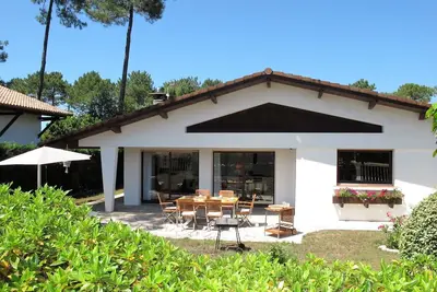 Image de Belle maison de vacances privée pour 6 personnes avec Wifi, Tv, terrasse, animaux admis et parking