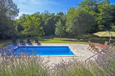 Image de Merveilleuse maison de vacances avec climatisation, Wifi, piscine privée, Tv, terrasse et parking