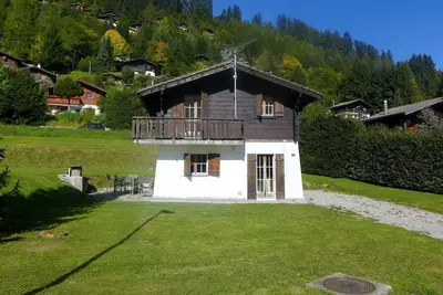Image de Maison de vacances privée avec Wifi, Tv, patio, animaux admis, vue panoramique, parking