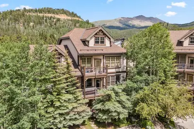 Image de The Cozy Corral - Private Hot Tub, Walk to Town