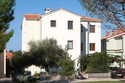 Image de Complexe d'appartements Beakovic avec vue sur la mer / Appartement spacieux Beakovic Ii avec balcon et vue sur la mer