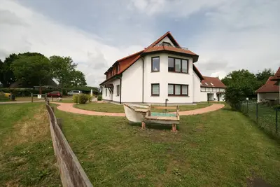 Image de Accueil «sceau» très joli appartement de 40 m² est situé à seulement 100 mètres de l'eau
