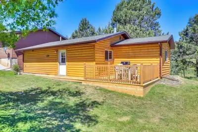 Image de Nouveau! Cozy Rapid City Cabin par Randonnée et sentiers de Vtt!
