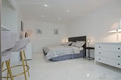 Image de Meridien Pulp-2204-Grand studio en plein centre de Cannes