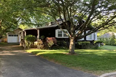 Image de Southampton Village Home