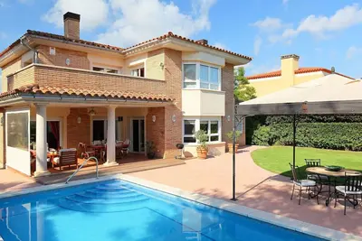Image de Magnifique maison de vacances privée avec climatisation, Wifi, piscine privée, Tv et patio