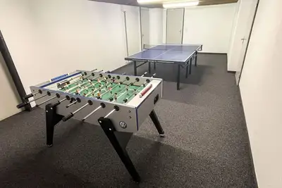 Image de Joli appartement avec piscine, Wifi, Tv, balcon, animaux admis, vue panoramique et parking