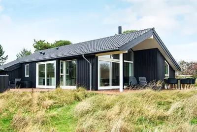 Image de Maison de vacances pour 6 a Fanø-By Traum