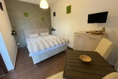 Image de Studio- Villa 2 - Une Chambre Appartement, Couchages 2