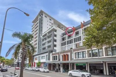 Image de Impeccable 2 Br Executive Aprtmnt - Quartier central des affaires de Wollongong - 2 places de parking sécurisées