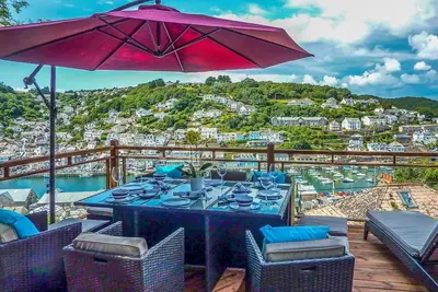 Image de Looe Self Catering, Boutique Maison de vacances Looe avec des vues spectaculaires sur le port