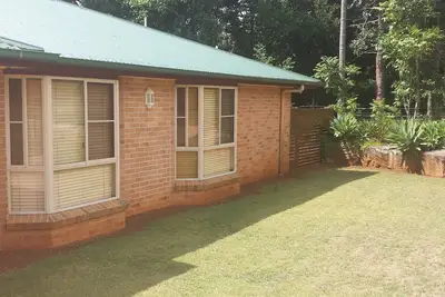 Image de Unité privée et moderne de 2 chambres dans de beaux Highfields (Toowoomba)