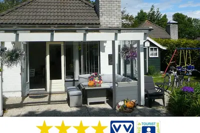 Image de Parc de Vacances, mer, verre couvert. -Terrasse, Internet, cours de golf. Piscine, lac, lac
