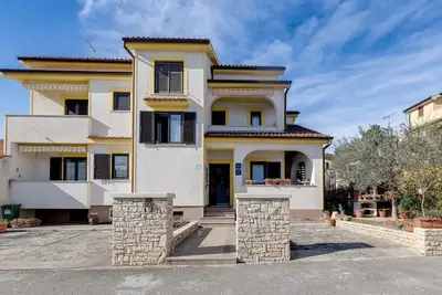 Image de Apartment House Matosevic / Apartment Matosevic Ii with Balcony near City Center