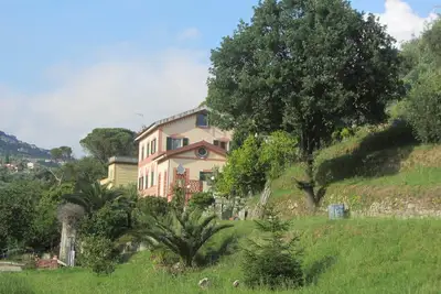 Image de Appartement romantique dans villa équipée de tout confort, près des Cinque Terre