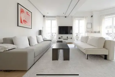 Image de Haut Appartement Luxe 165 M2 8 pers Champs Elysées Trocadero Victor Hugo. Ac