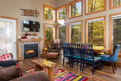 Image de Boyne Mountain Disciples Village, Ski-In / Ski-Out, Golf Luxury Escape