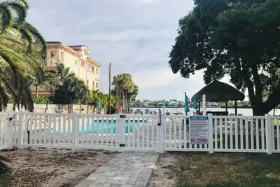 Image de Belle Condo Rénové à quelques pas des plages de Siesta Key