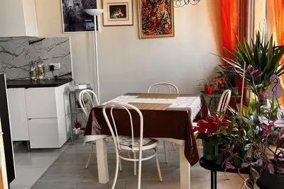 Image de Studio ensoleillé et spacieux, 44 m², vue imprenable, Wifi, Tv,