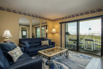 Image de Caprice de St Pete Beach 406 2br 2ba