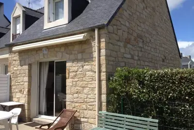 Image de Maison avec jardin centre ville et grande plage 5 mn à pied classée
