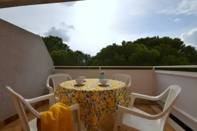 Image de Appartement fonctionnel pouvant accueillir jusqu'à 6 personnes avec piscine partagée - Beahost Rentals