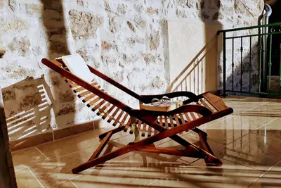 Image de Bienvenue à la maison de vacances \"Ivano\", maison de vacances traditionnelle directement au bord de la mer.