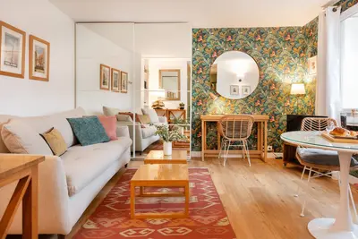 Image de Designer et studio du Central Marais, proche de tout!