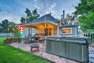 Image de Nouveau! Colorado Springs Accueil w / Hot Tub-1 Mi à Dt!