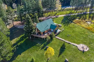 Image de Deer Run Mountain Cabin