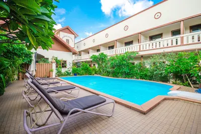 Image de Superbe duplex dans residence calme avec piscine
