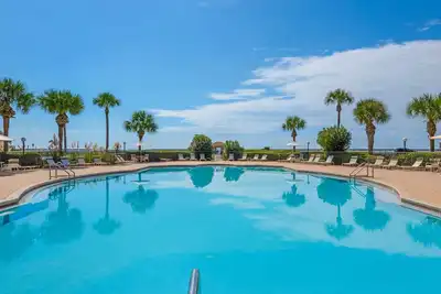 Image de Golfe Frt Luxe! Svc Bch Gratuit! ** Ouvert du 17 au 24 août **
