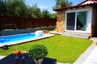 Image de Salonikiou Beach Luxury Residences