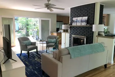 Image de Hamptons Summer Time Oasis