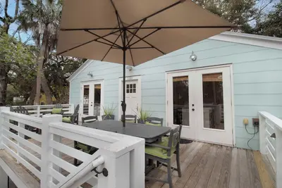 Image de Plage Maverick - Grande Folly Beach House, récemment entièrement rénové