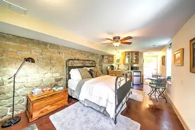 Image de Nouveau! Augusta Studio at Halcyon Spa Bed & Breakfast