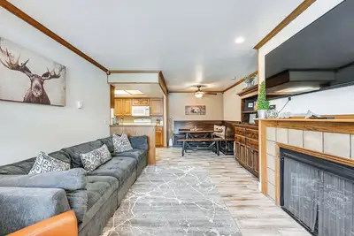 Image de Condo Brian Head w / Services - Étapes de la station!