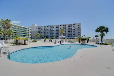 Image de Gulf Highlands Condo w / piscines et accès à la plage!