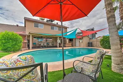 Phoenix Home relaxant avec bain à remous, piscine et grill!