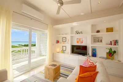 Image de Appartement 1br avec belle vue sur la baie, à quelques pas de la ville et des commerces