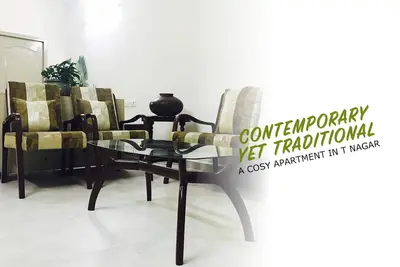 Image de Maison traditionnelle mais contemporaine avec des équipements internationaux