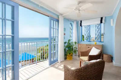 South Ocean Villas 203 avec une vue imprenable