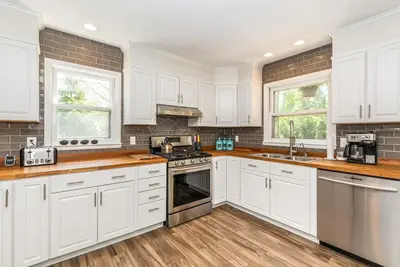 Image de East Hampton Maison de vacances, Walk To Bay Beaches, pour 8 personnes