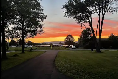 Image de Le meilleur des deux mondes! Vues incroyables et une promenade facile en ville!