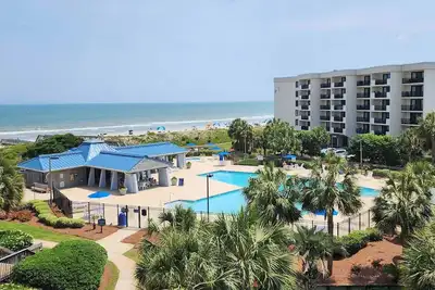 Image de Crescent C4b, condo Oceanfront joliment meublé avec de belles vues!